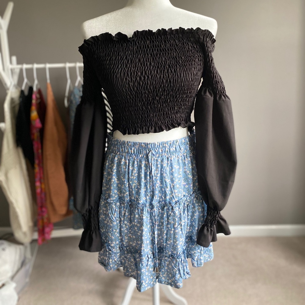Floral Circke Skirt - Picture 9 of 10